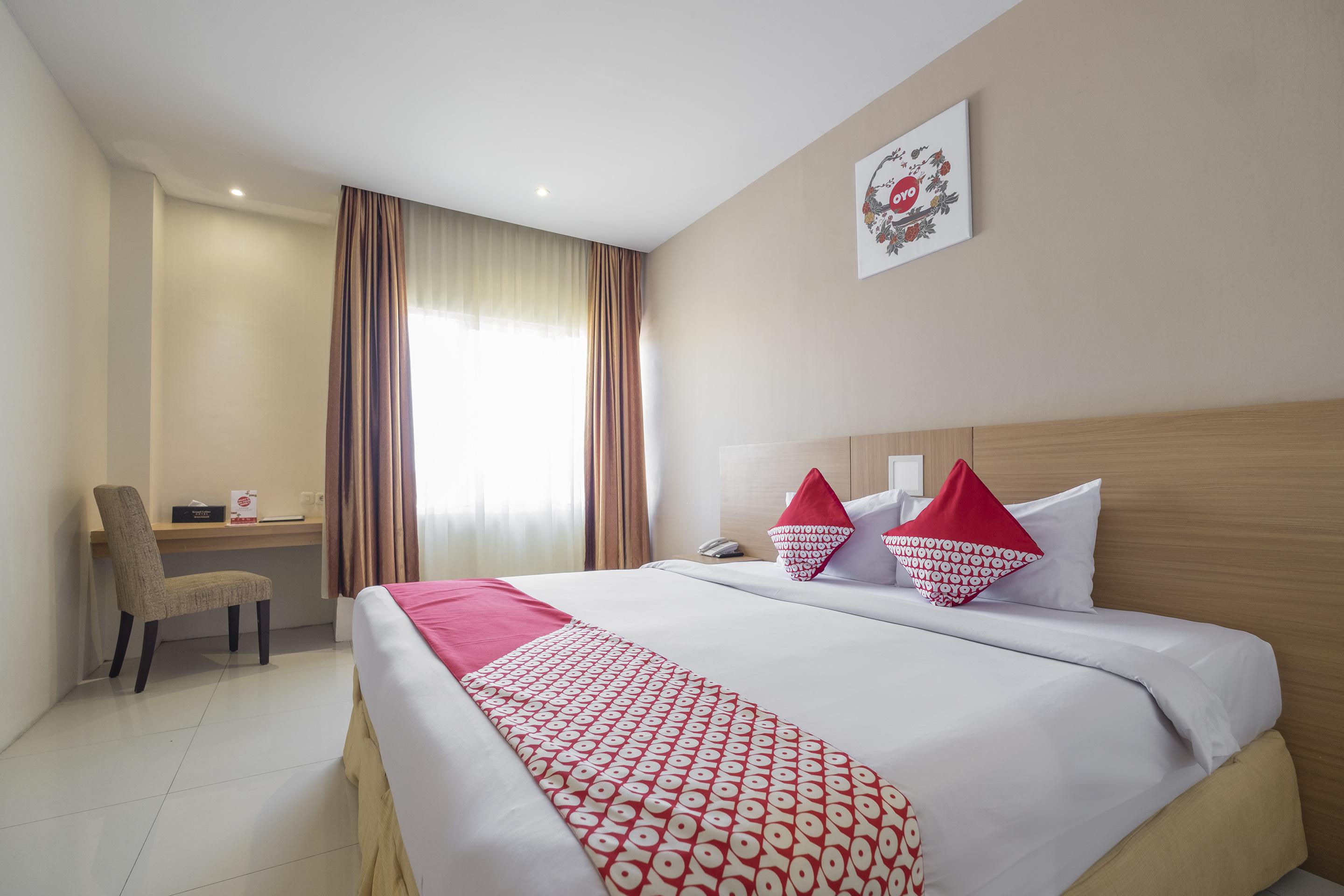 Collection O 1279 Hotel Grand Celino Makassar Exterior photo