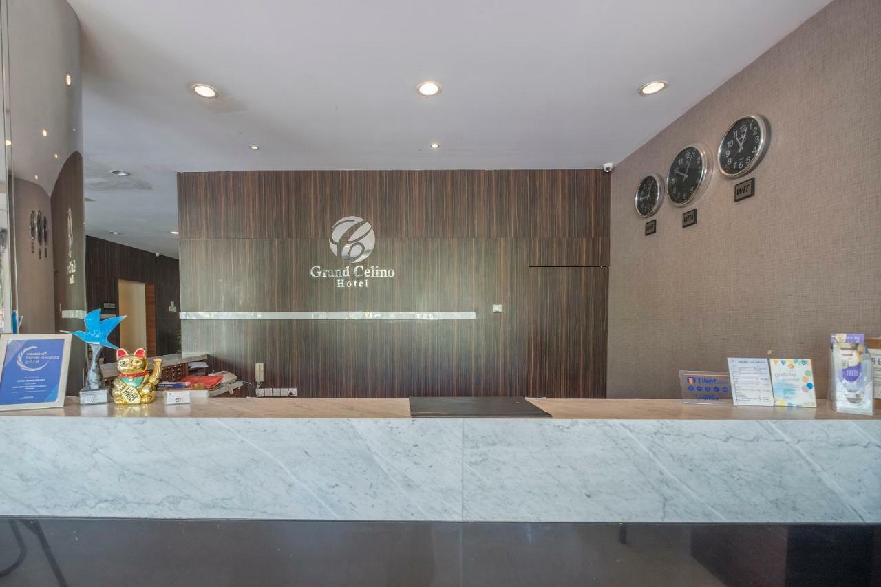 Collection O 1279 Hotel Grand Celino Makassar Exterior photo
